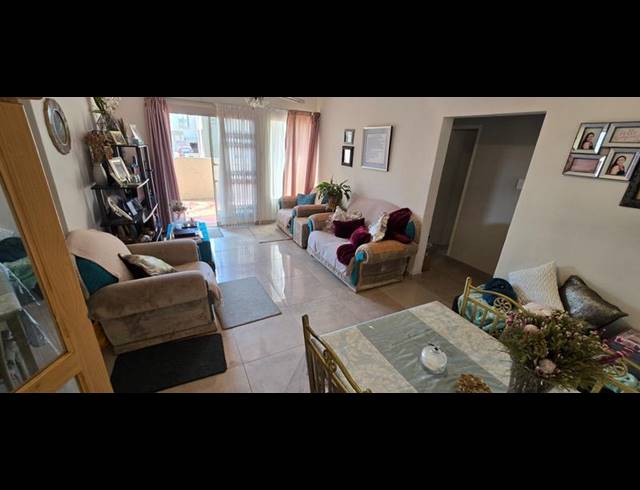 3 BEDROOM TOWNHOUSE FOR SALE IN MAGALIESKRUIN